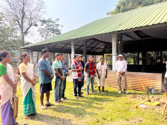মিচিং স্বায়ত্ব শাসিত পৰিষদৰ উদ্যোগত নামনি মাজুলীৰ ২ নং বৰগঞাত মুৰংঘৰ নিৰ্মাণ শুভাৰম্ভ